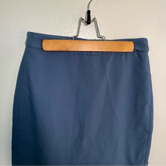 Banana Republic Pencil Skirt Light Blue Button Waist - Picture 2 of 11